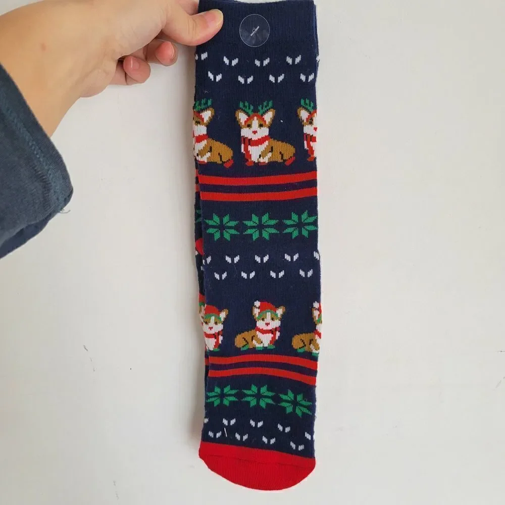 NEW Wondershop Christmas Holiday Puppy Dog Long Crew Socks One Size Fits All